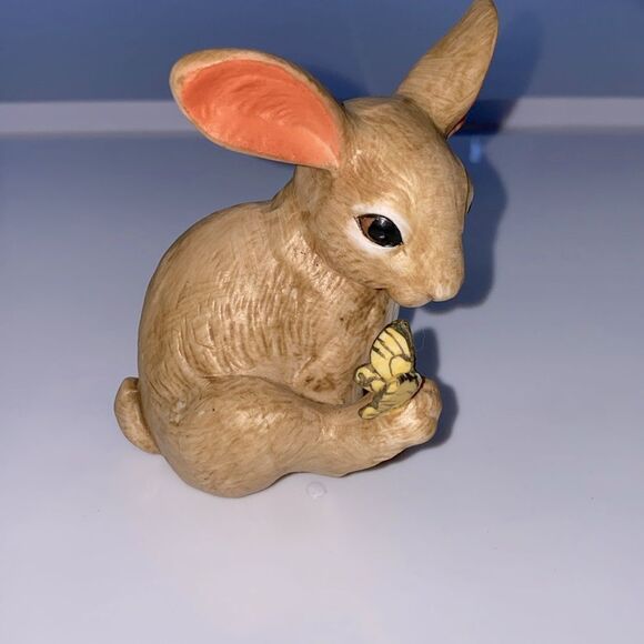 Vintage Egg Cups And Hand Paintedted Ceramic Bunny Rabbit Easter Set - Picture 6 of 14